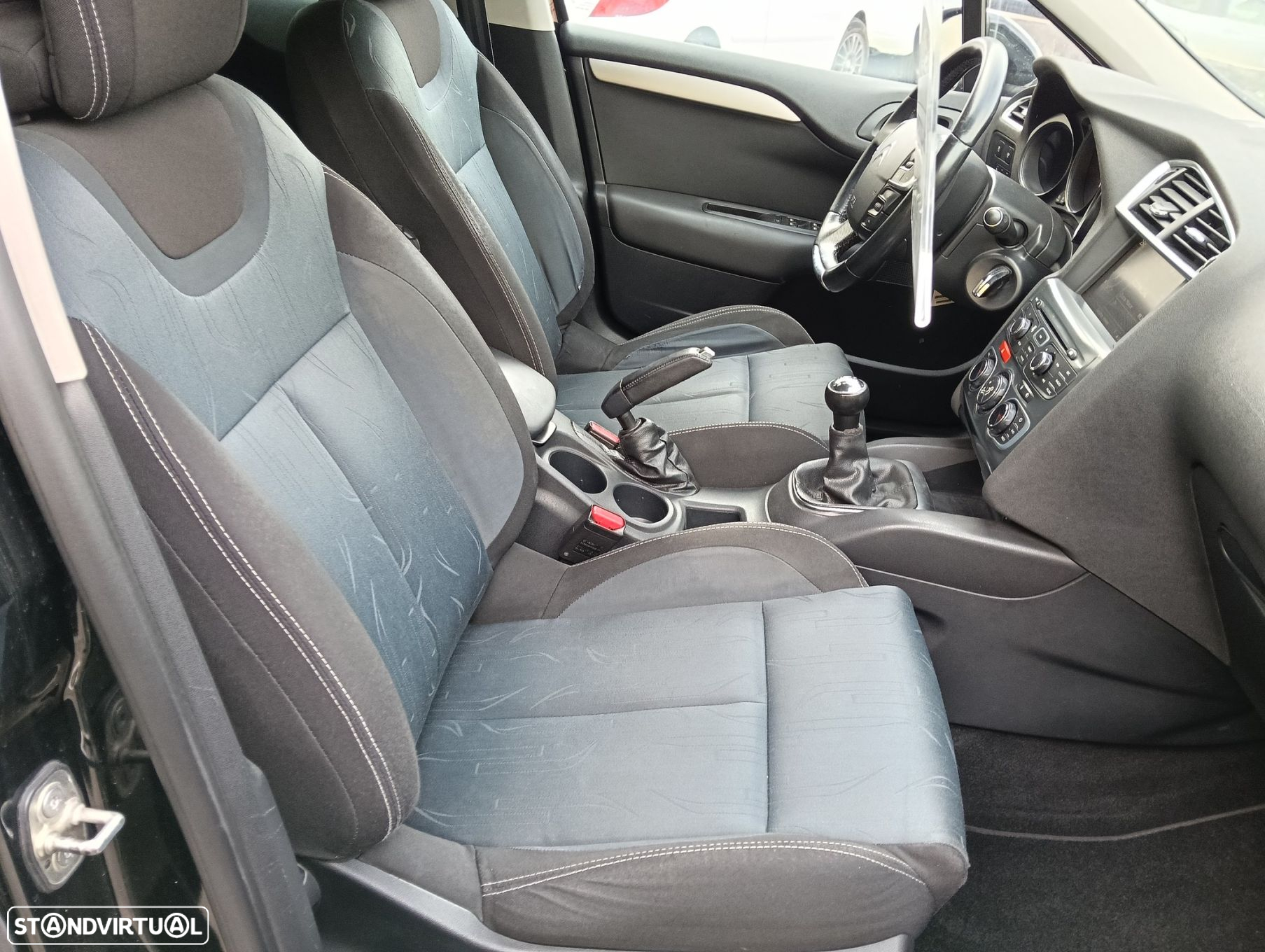 Citroën C4 1.6 HDi Business Airdream - 19