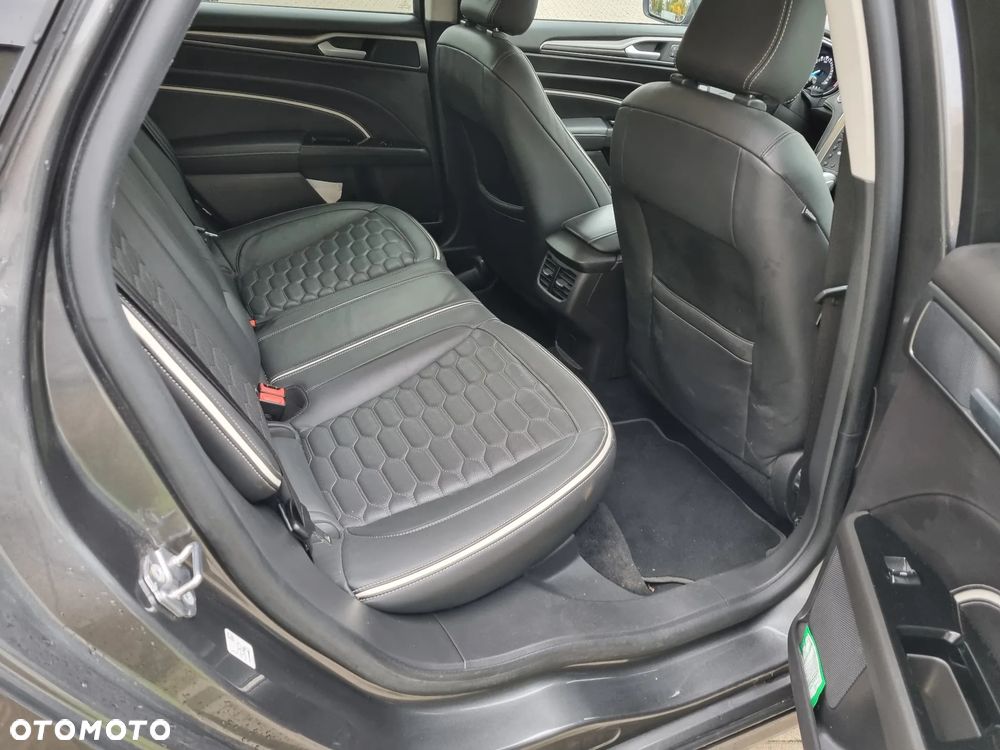 Ford Mondeo SW 2.0 Ti-VCT VIGNALE - 18