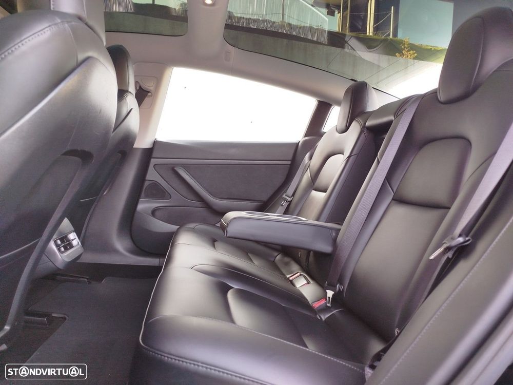 Tesla Model 3 Standard Range Plus RWD - 6