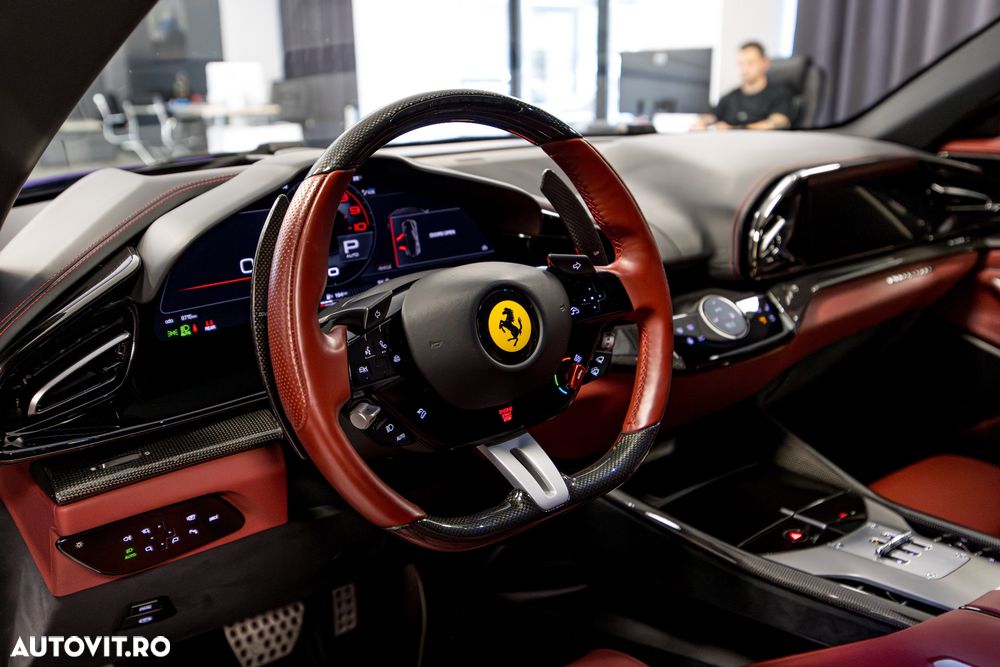 FERRARI Purosangue 2024 — imagine 25