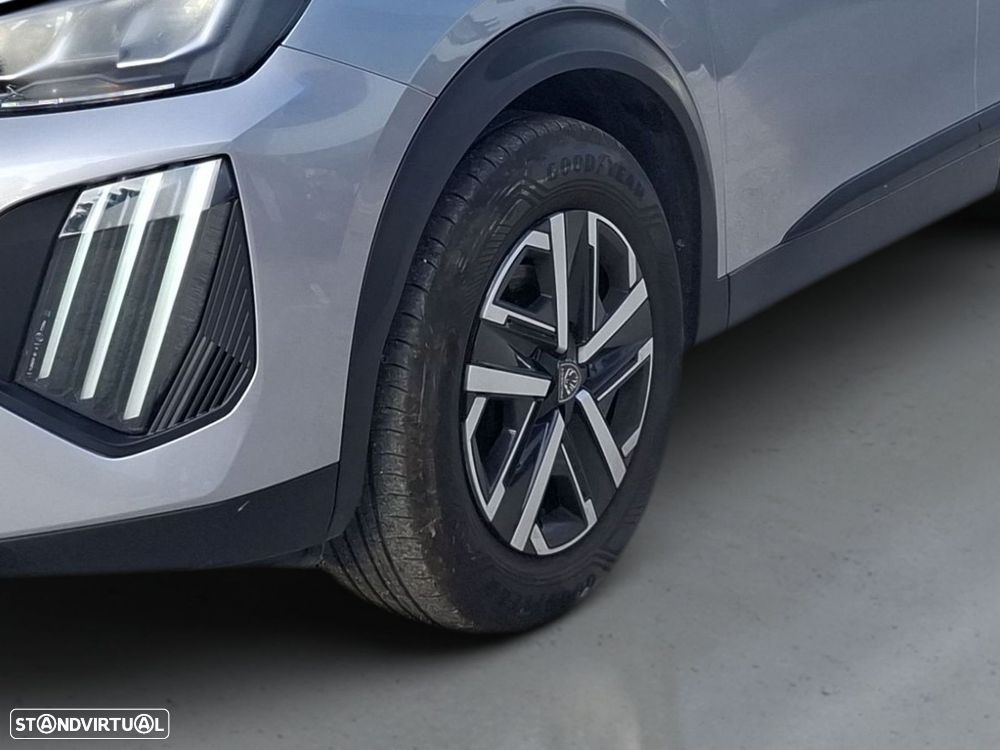 Peugeot 2008 1.2 PureTech Style - 4