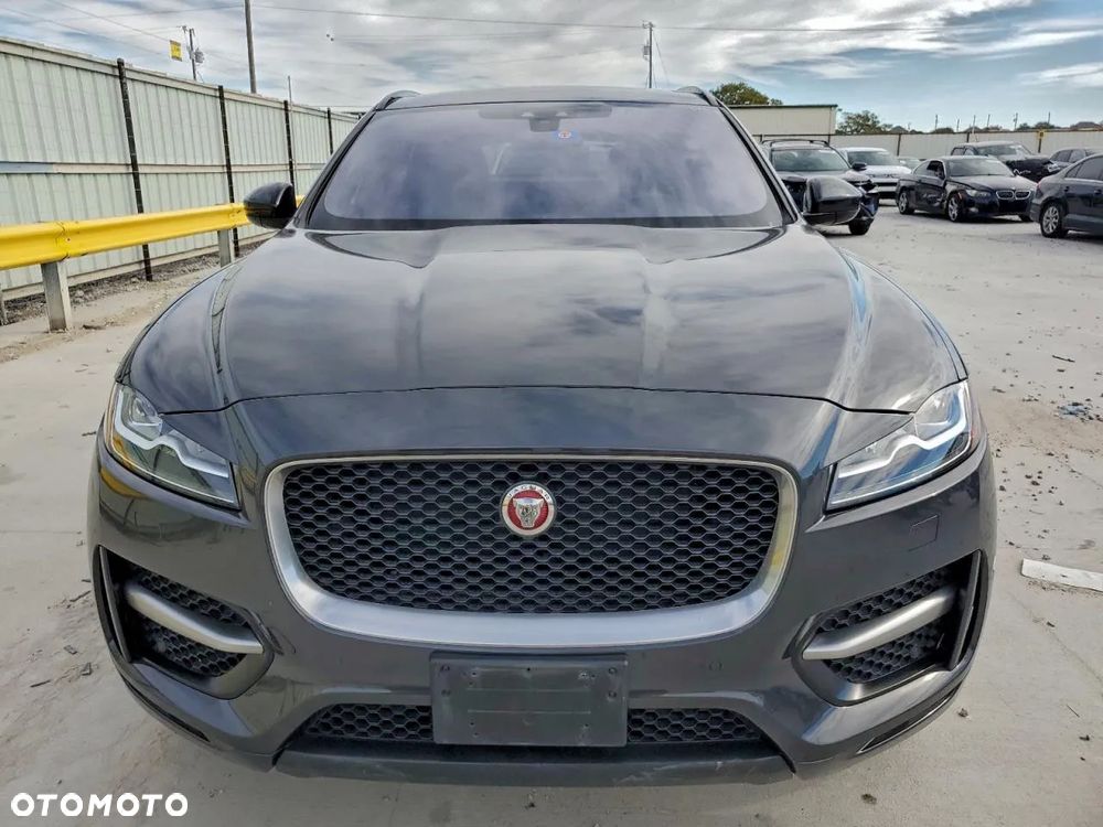 Jaguar F-Pace 2.0 i4P AWD R-Sport - 5