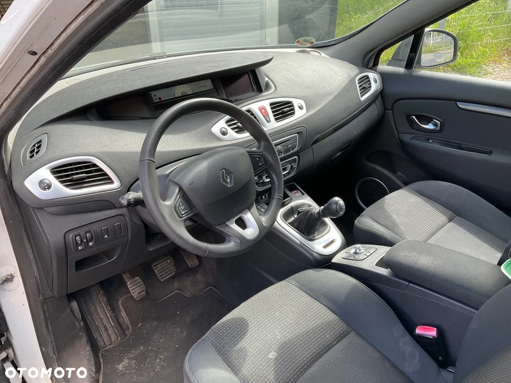 Renault Scenic TCe 130 Dynamique - 5