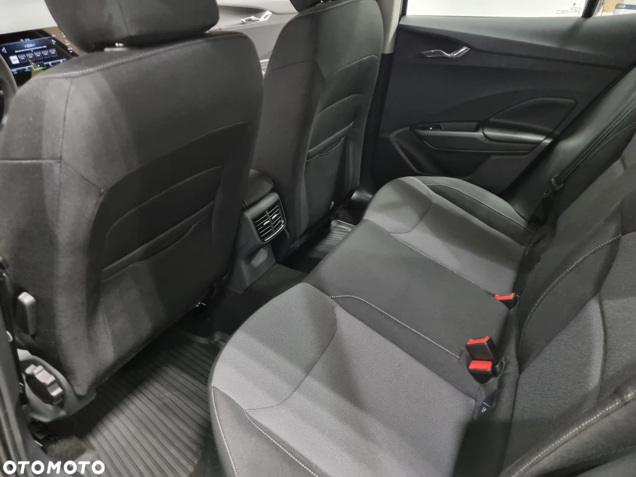 Skoda Fabia 1.0 Edition 130 - 11
