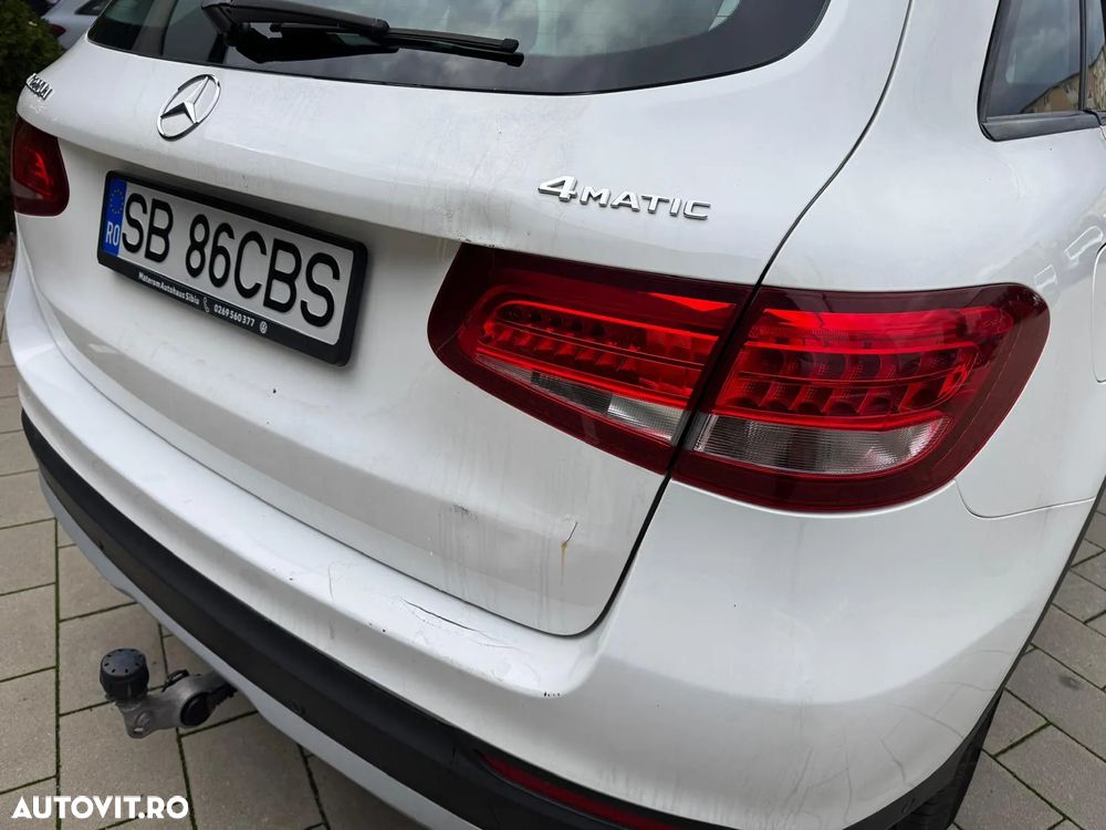 Mercedes-Benz GLC - 14
