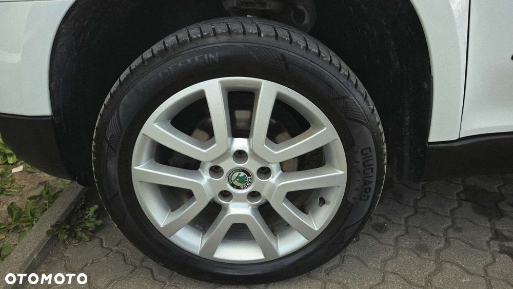 Skoda Yeti 1.2 TSI DSG Active - 28