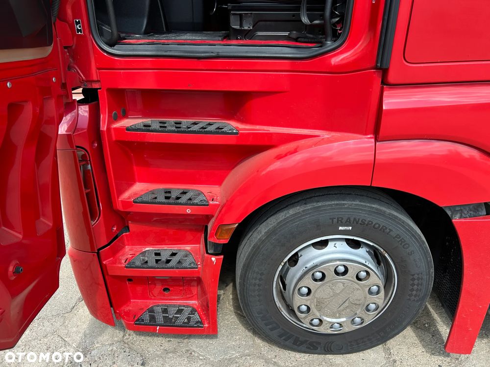Mercedes-Benz ACTROS 1845 LOW DECK / MEGA / NOWE OPONY / BARDZO ŁADNY STAN / PRZEBIEG 856 TYS. KM / CAŁY NA PODUSZCE / KOMPLET NOWYCH OPONY / 2017 ROK !! - 15