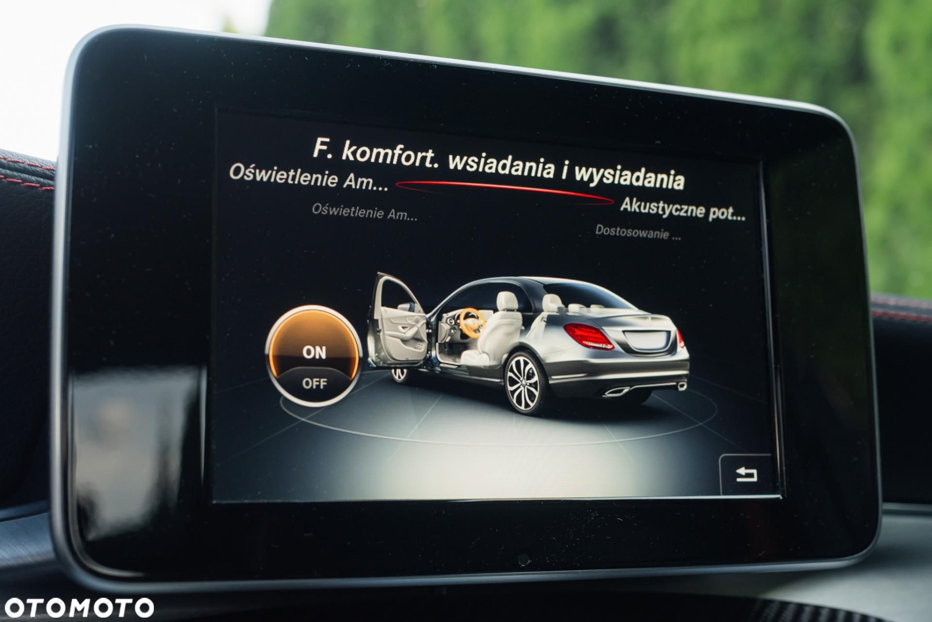 Mercedes-Benz Klasa C 450 AMG 4-Matic 7G-TRONIC - 22