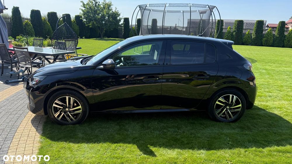 Peugeot 208 - 6