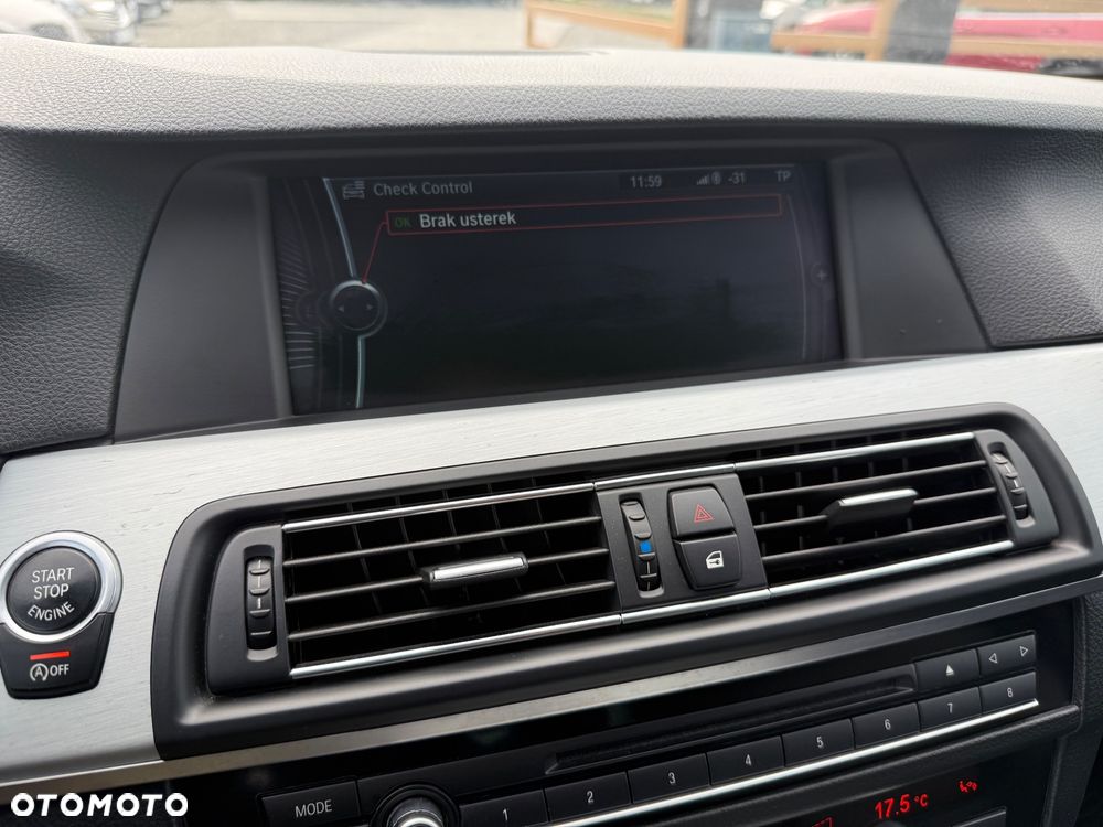 BMW Seria 5 525d Sport-Aut Luxury Line - 21