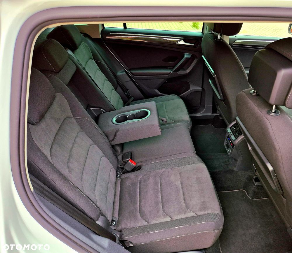 Volkswagen Tiguan 2.0 TSI 4Mot Perfectline R-Style DSG - 27