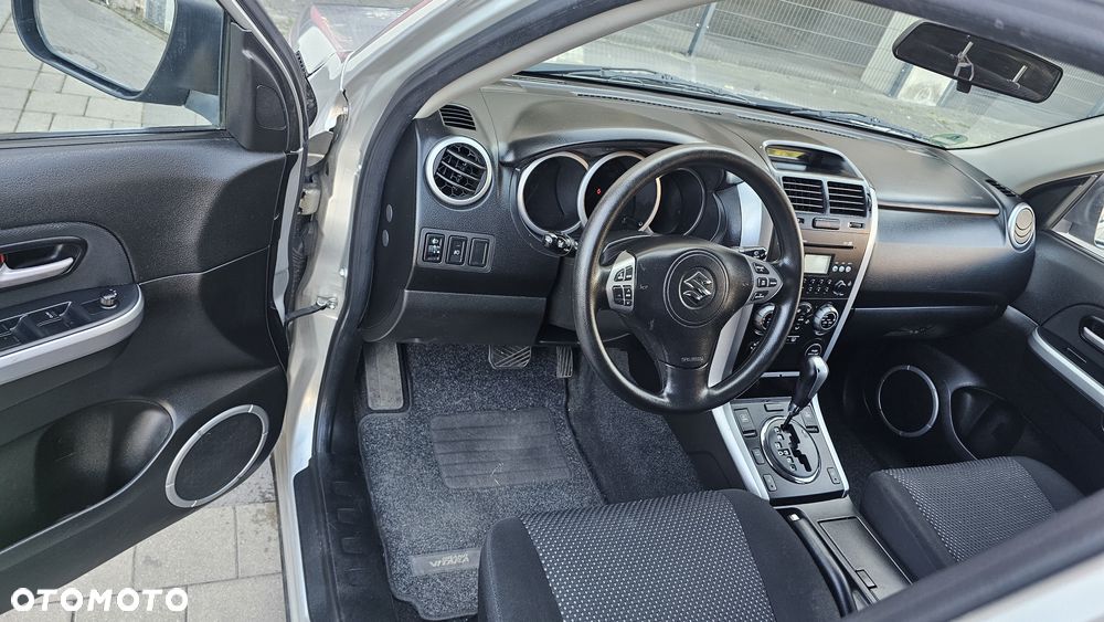 Suzuki Grand Vitara - 10