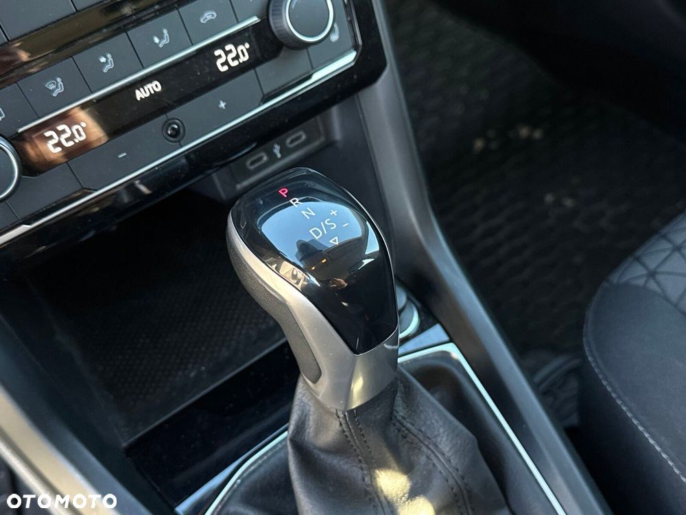 Volkswagen T-Cross - 26