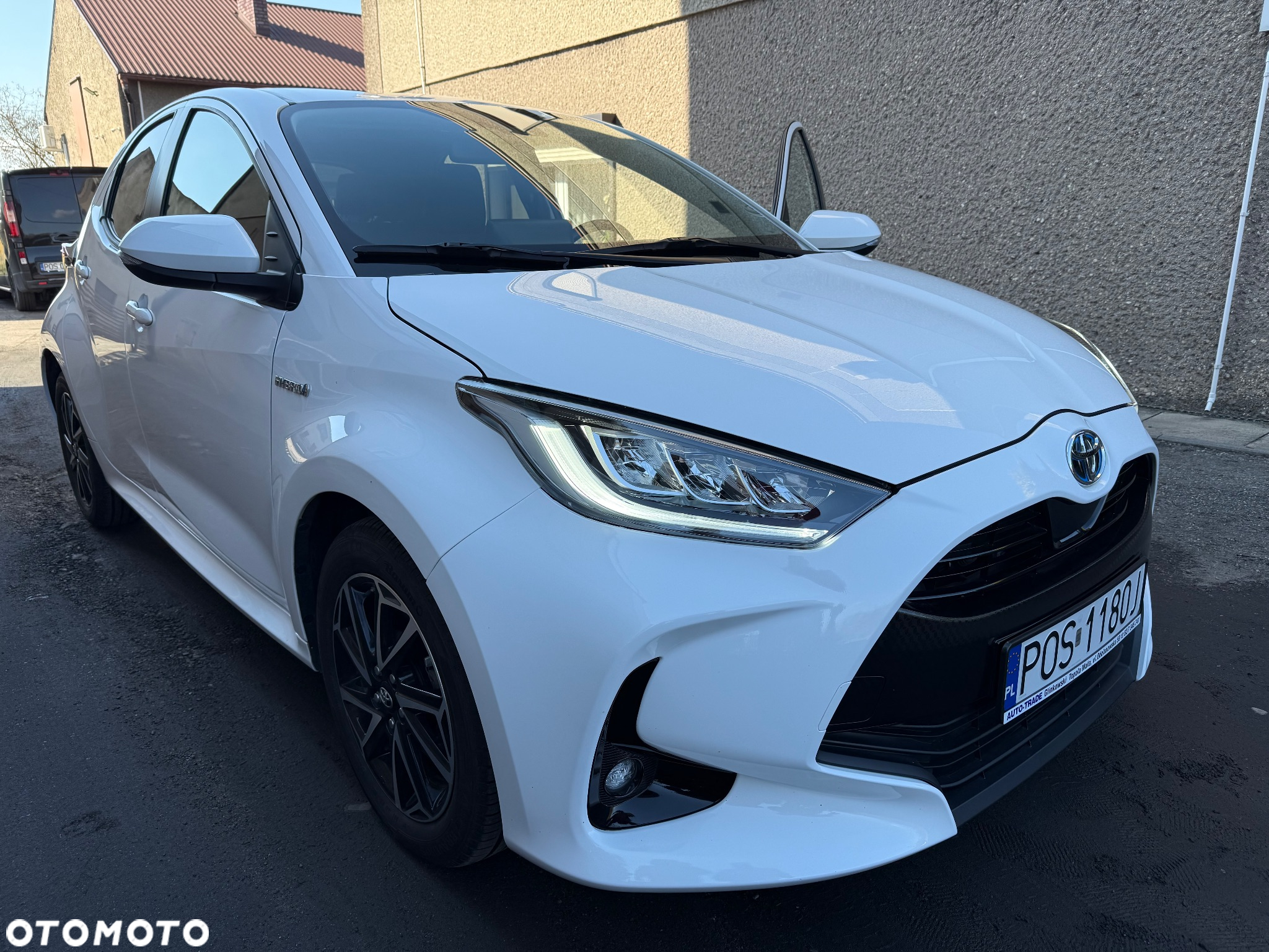 Toyota Yaris Hybrid 116 1.5 VVT-i Comfort - 14