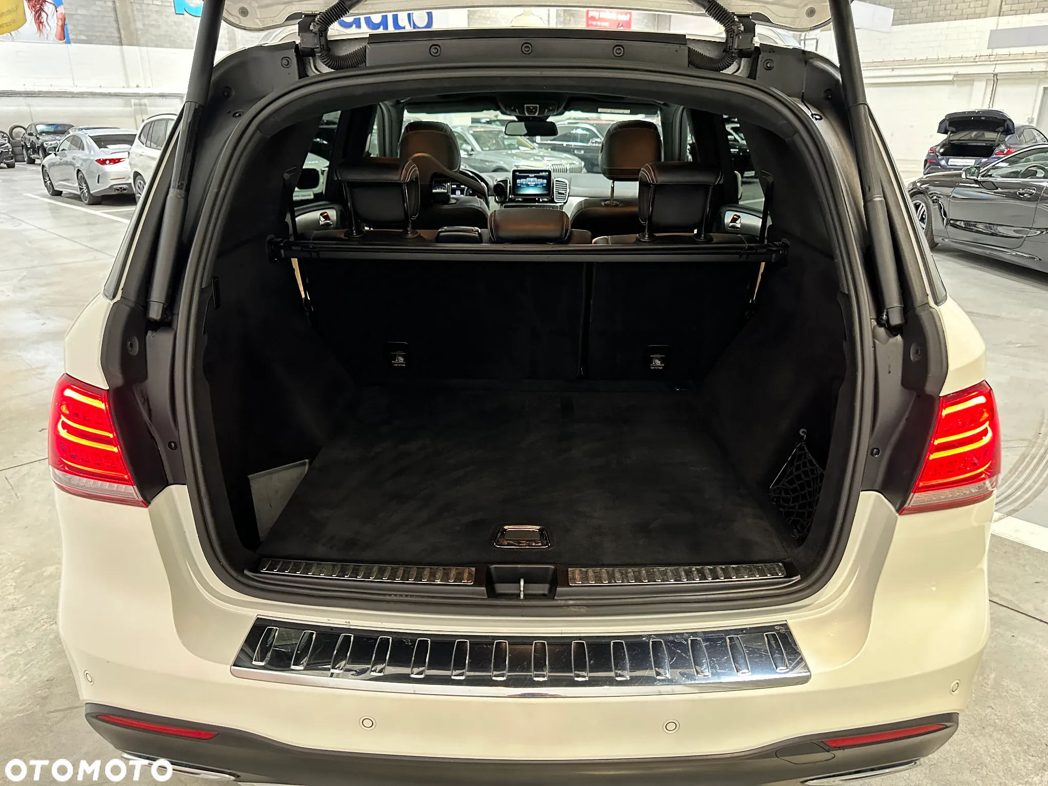 Mercedes-Benz GLE 350 d 4-Matic - 26