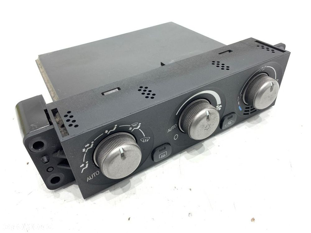 PANEL STEROWANIA NAWIEWU  MITSUBISHI LANCER VII (CS_A, CT_A) 2000 - 2013 2.0 (CS9A) 99 kW [135 KM] - 2