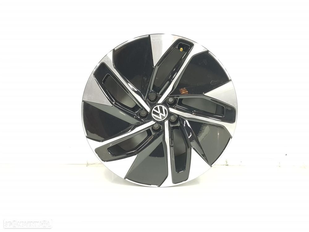 PNEU VOLKSWAGEN ID.4 E21 - 1