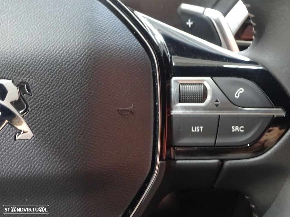 Peugeot 5008 1.2 PureTech Allure Pack EAT8 - 20