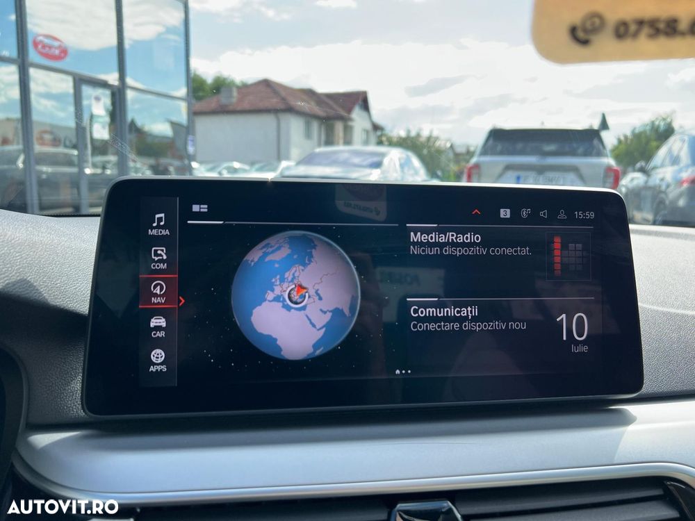 BMW Seria 5 520d xDrive AT MHEV - 27