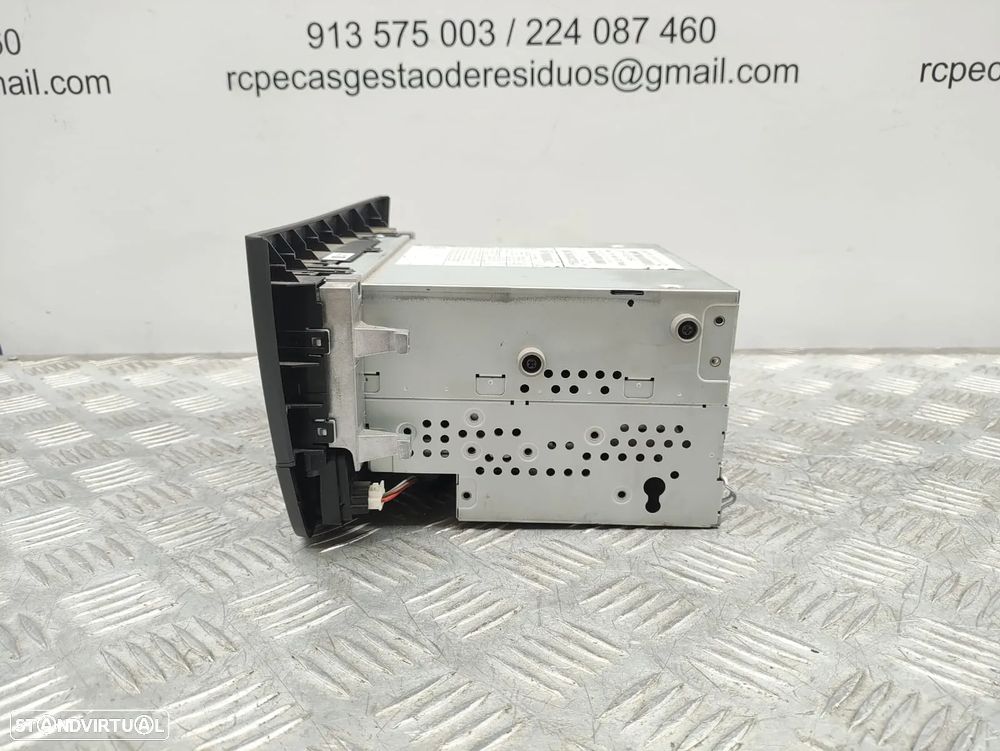 Auto Radio Original Mercedes Benz Classe C W204 Coupe 2012 - 2015 - 8