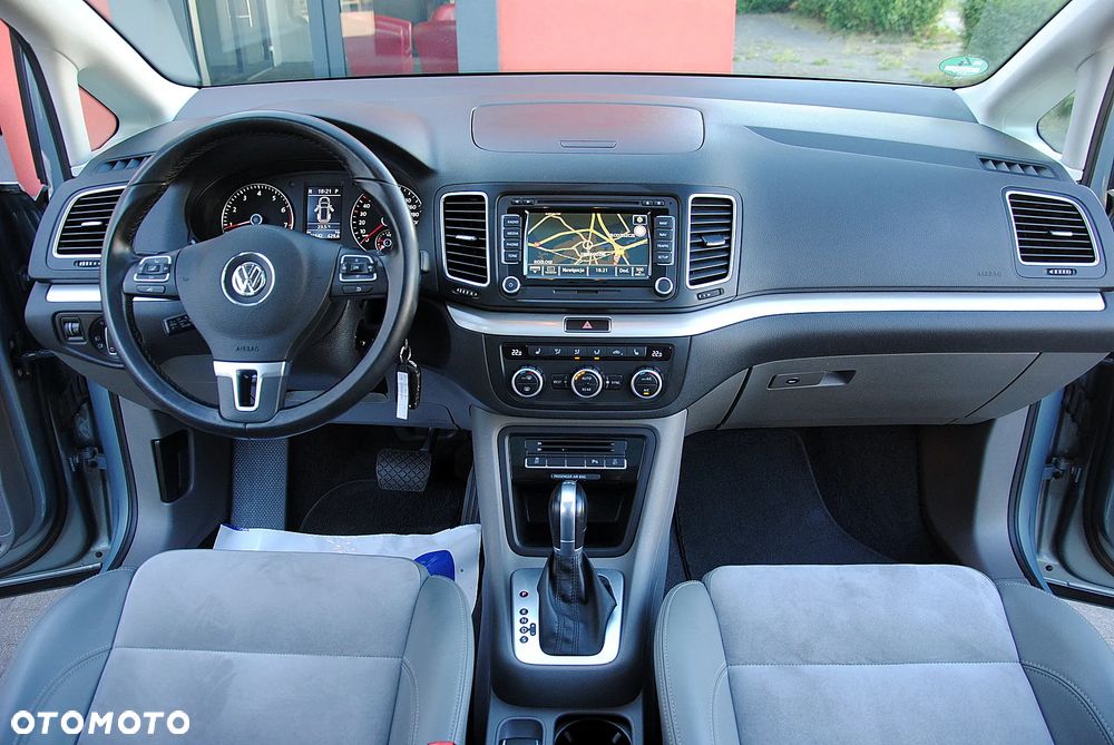 Volkswagen Sharan 2.0 TSI DSG Highline - 13