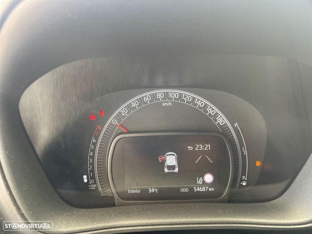 Toyota Aygo X 1.0 Envy - 21