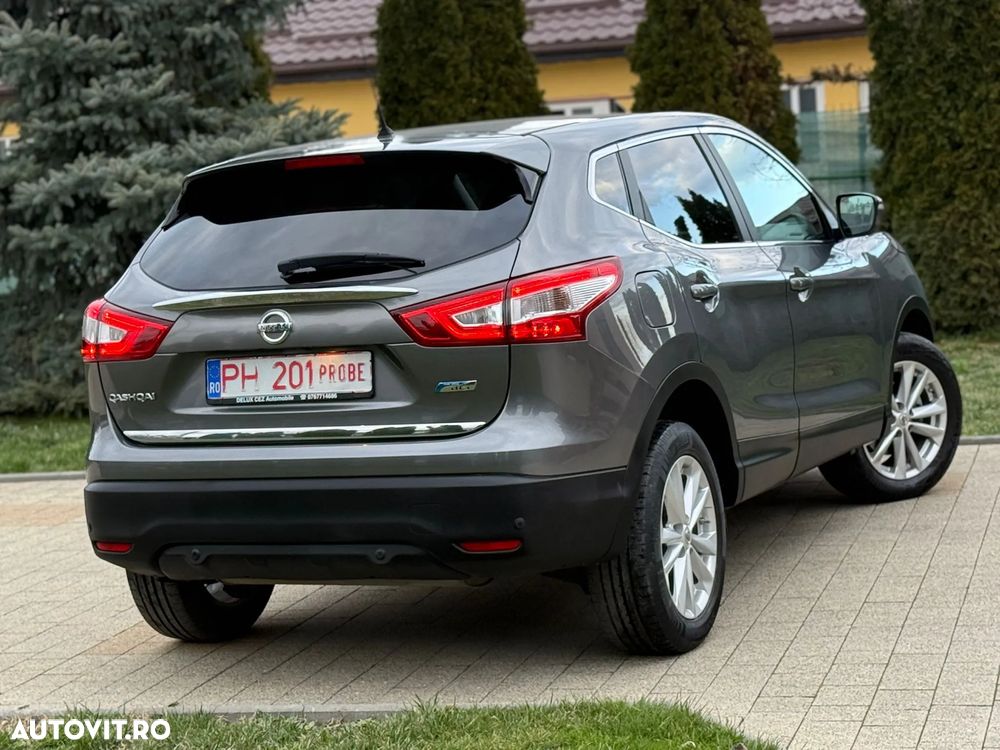 Nissan Qashqai 1.6 DCI N-Connecta - 3