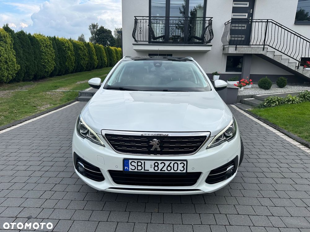 Peugeot 308 2018 photo 3