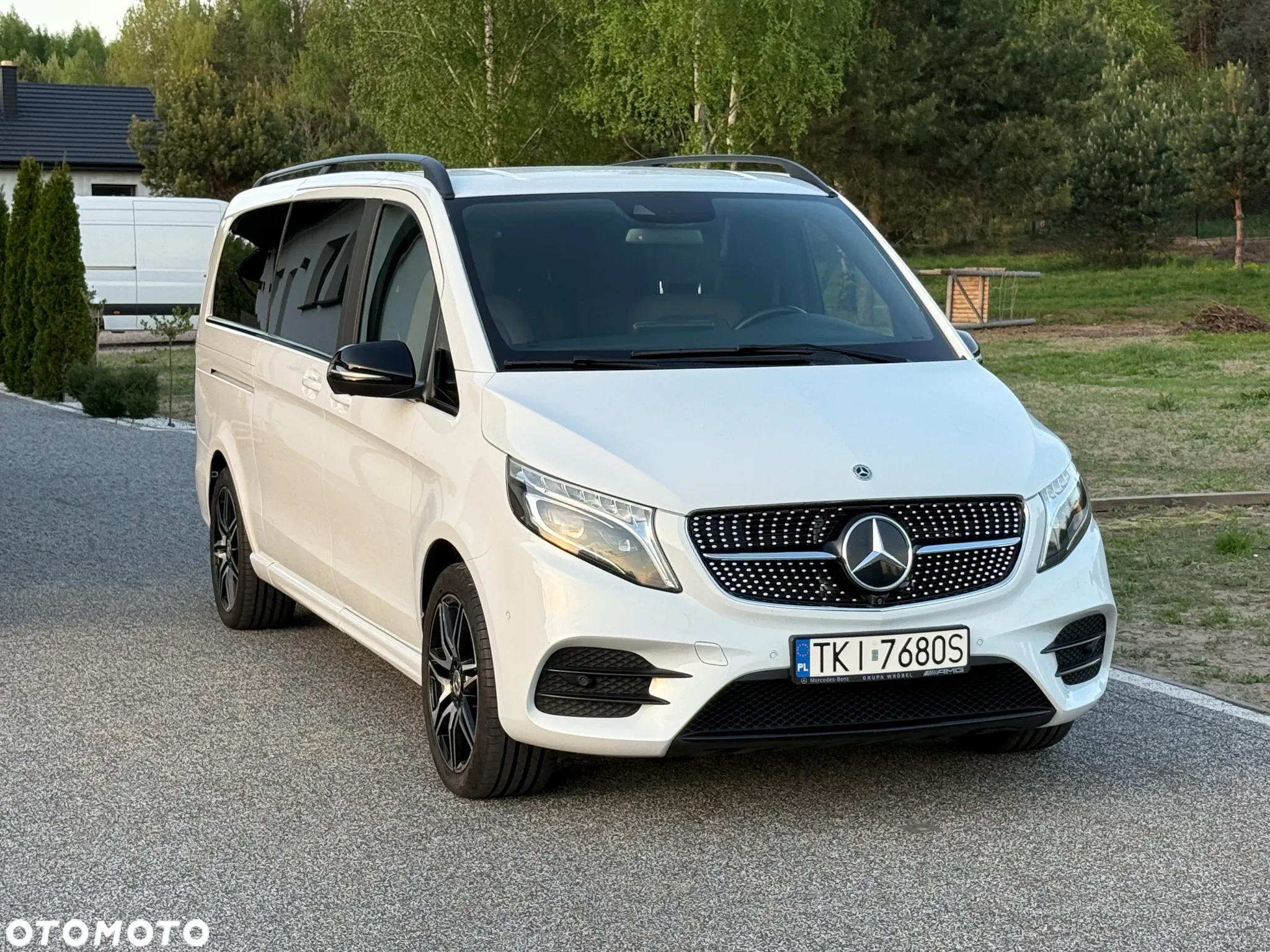 Mercedes-Benz Klasa V 300 d 4-Matic 9G-Tronic (ekstra d³) - 36