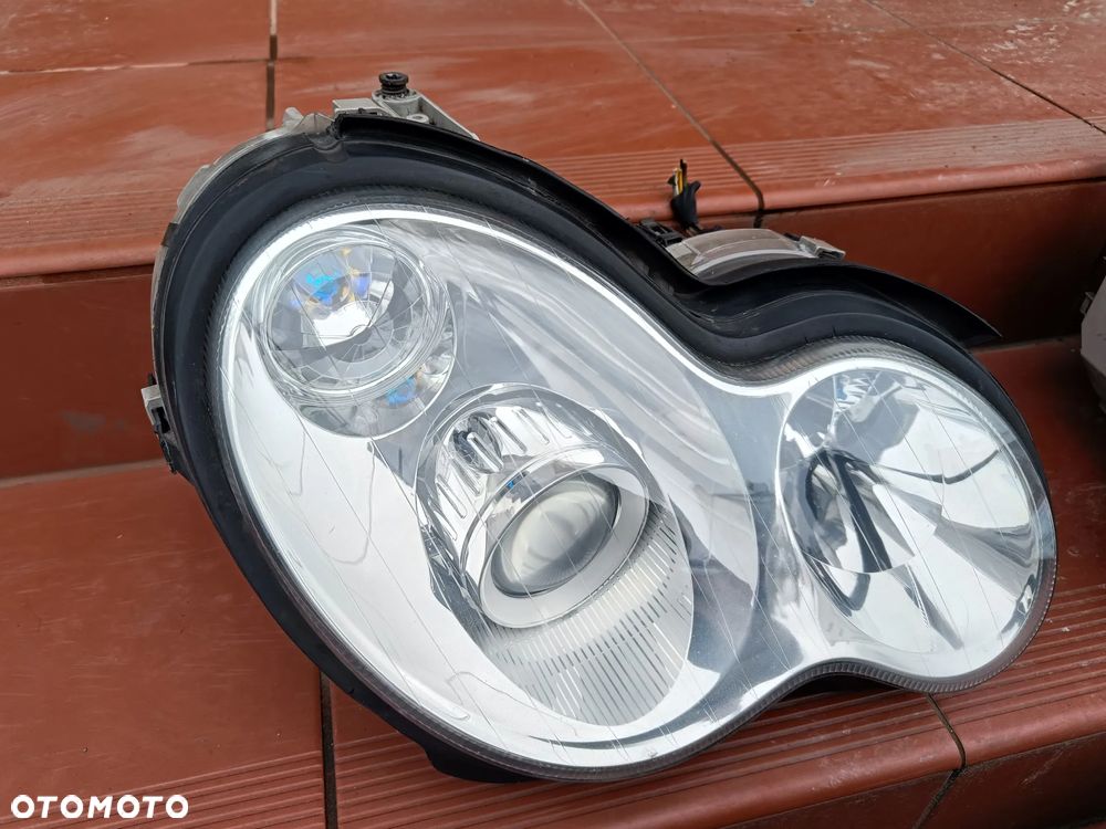 MERCEDES W203 C-KLASA LAMPA PRZÓD PRZEDNIA BI XENON NIE SKRĘTNY LEWA PRAWA EUROPA - 7