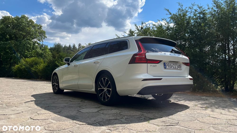 Volvo V60 D3 Momentum Pro - 8
