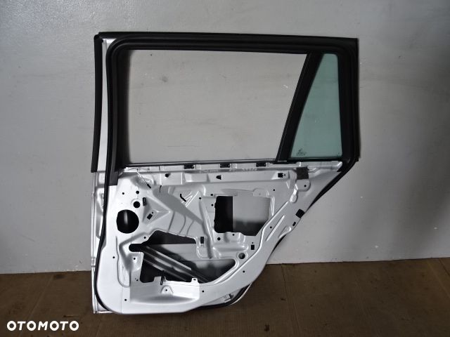 DRZWI PRAWY TYŁ PRAWE TYLNE BMW E46 KOMBI LAK:TITANSILBER METALLIC 354/7 NR1201 - 10