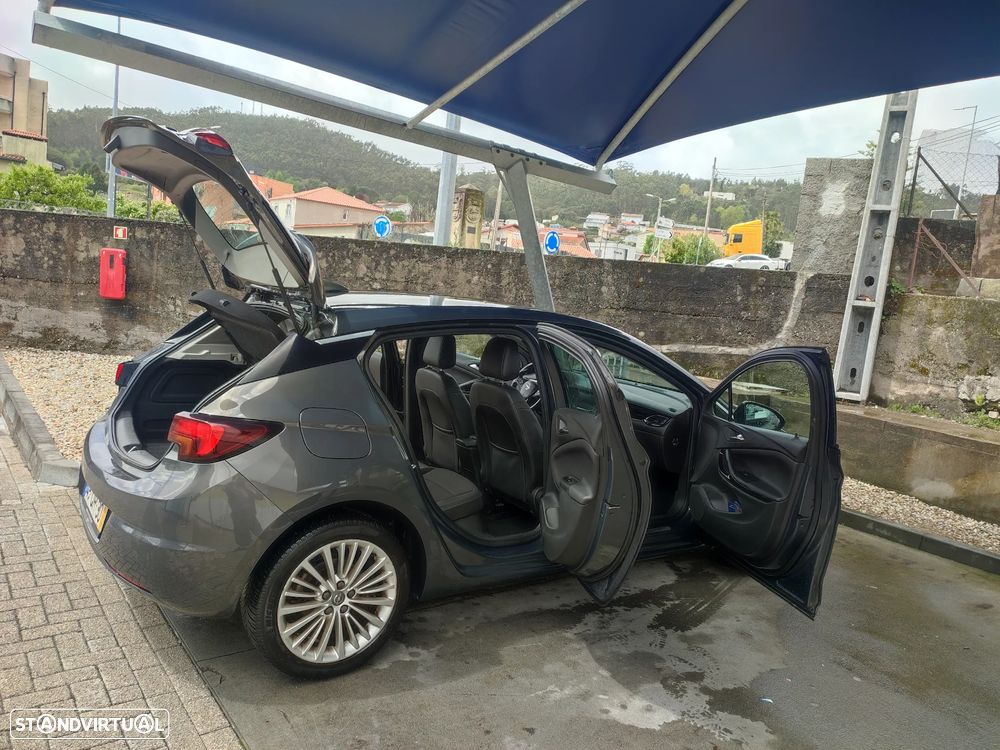 Opel Astra 1.6 CDTI Innovation S/S - 1