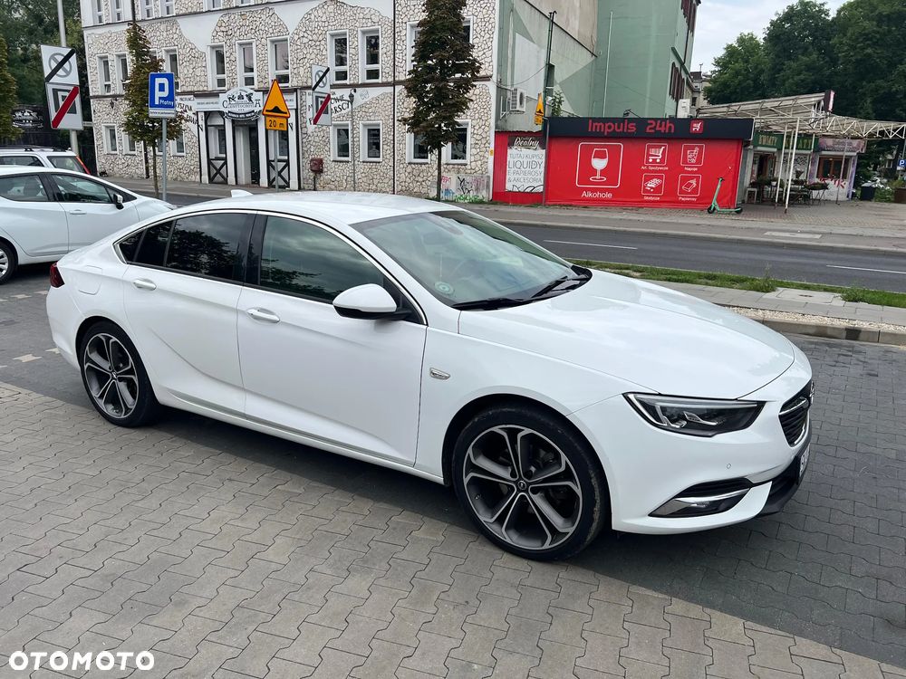 Opel Insignia 2.0 CDTI Cosmo - 12
