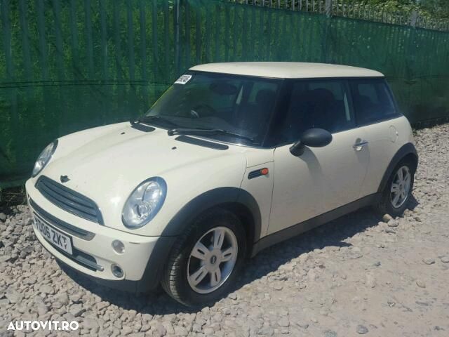 Dezmembrez Mni  R50 R53 Facelift - 1