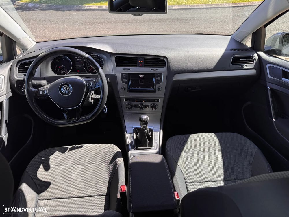 VW Golf Variant 1.6 TDi Confortline - 5