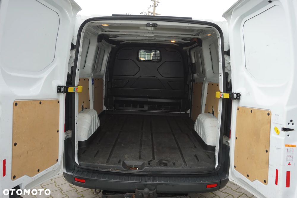 Ford Transit Custom L1H1 270 2,2TDCI 125KM - 20