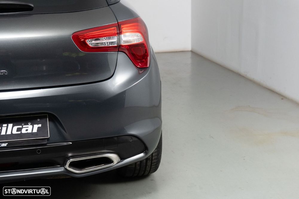 DS DS5 1.6 e-HDi Be Chic ETG6 - 17