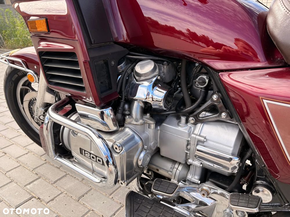 Honda GL - 6