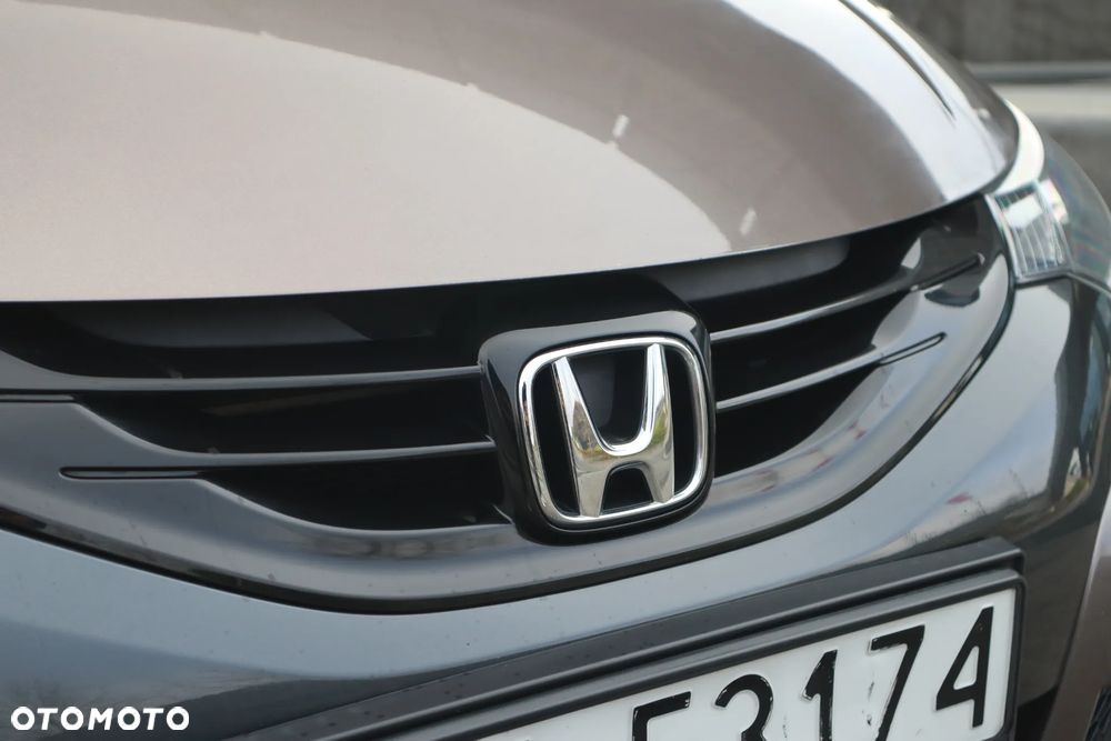 Honda Civic 1.8 Executive - 12