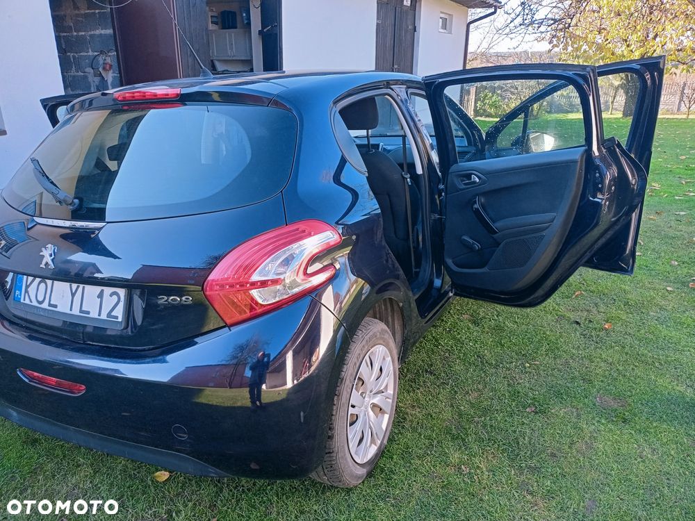 Peugeot 208