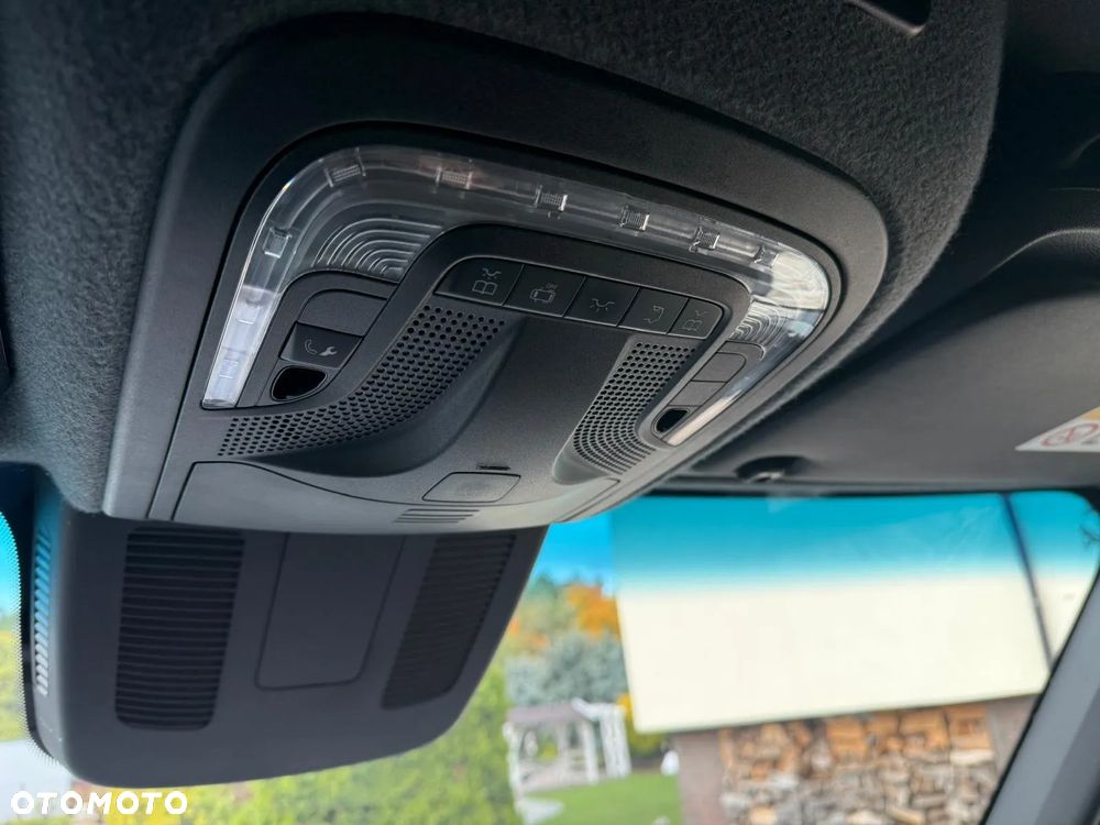 Mercedes-Benz SPRINTER - 20
