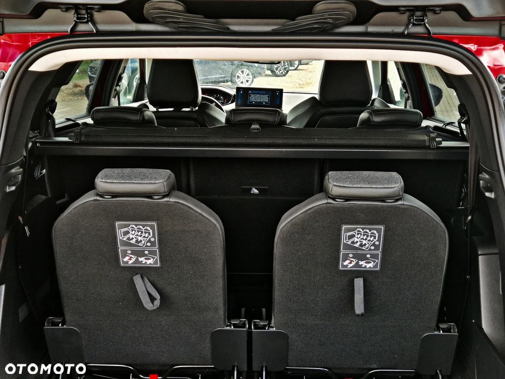Peugeot 5008 1.5 BlueHDi Allure S&S - 17
