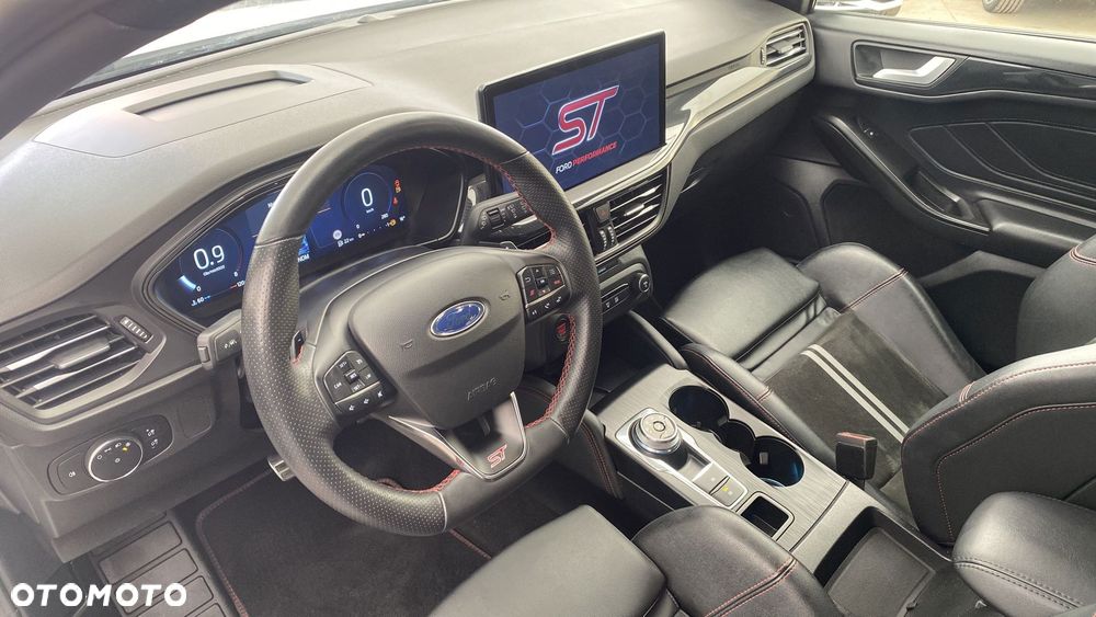 Ford Focus 2.3 EcoBoost ST X - 10