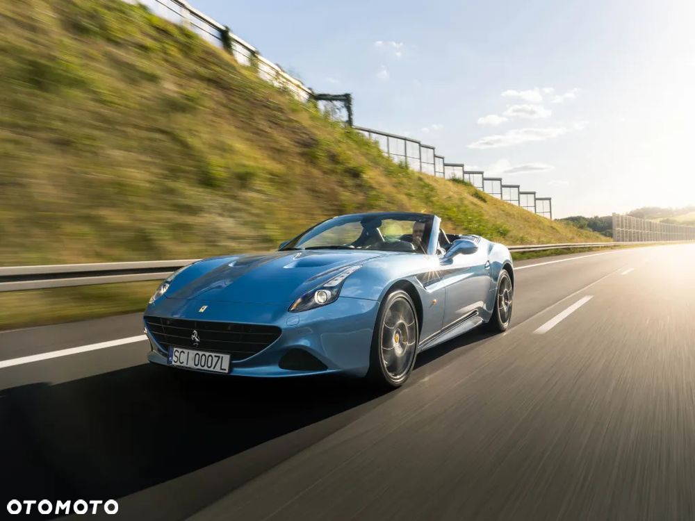 Ferrari California T - 27