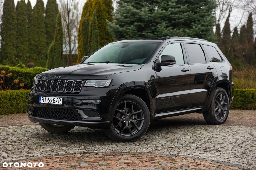 Jeep Grand Cherokee - 1