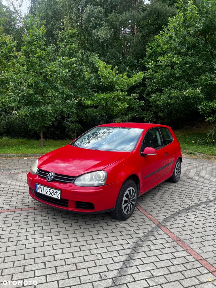 Volkswagen Golf - 1