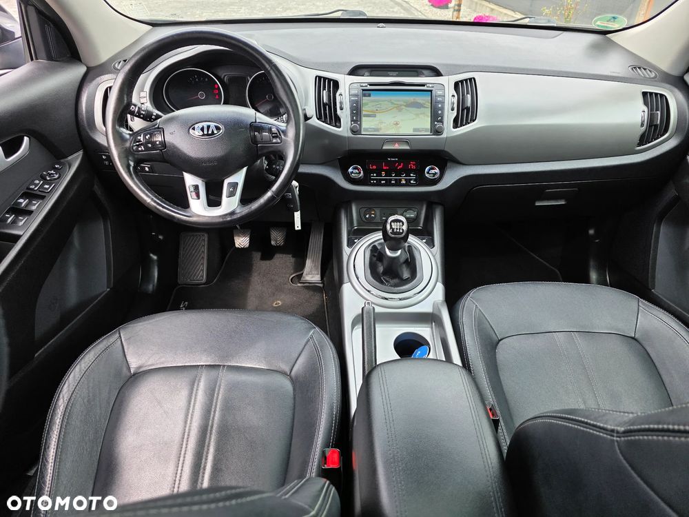 Kia Sportage 1.6 GDI 2WD Fifa World Cup Edition - 4