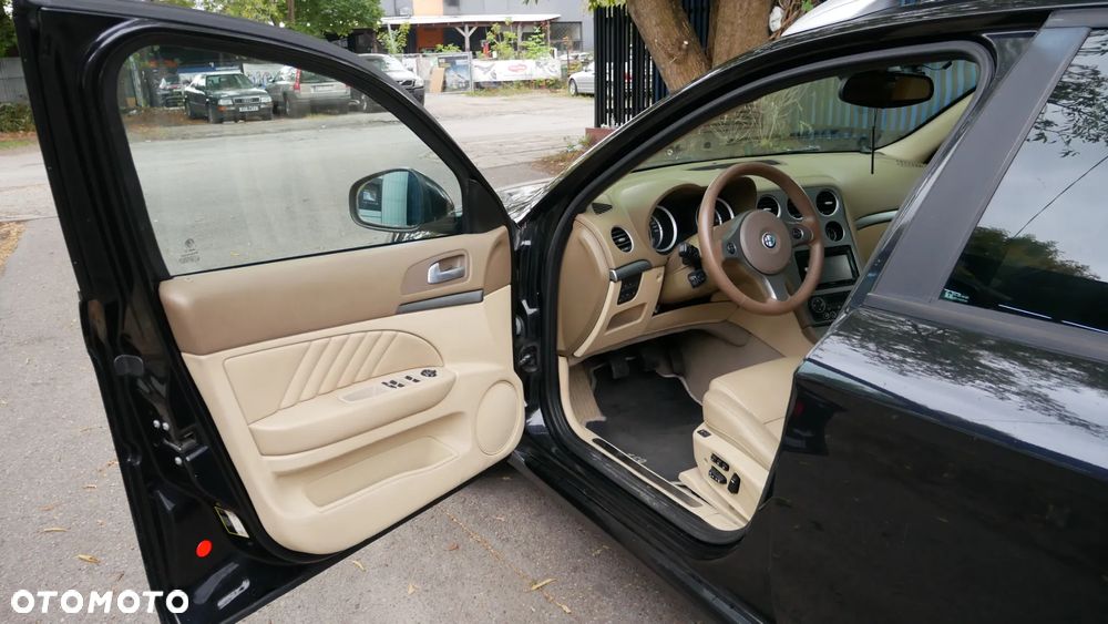 Alfa Romeo 159 1.9 JTDM 8V DPF - 21