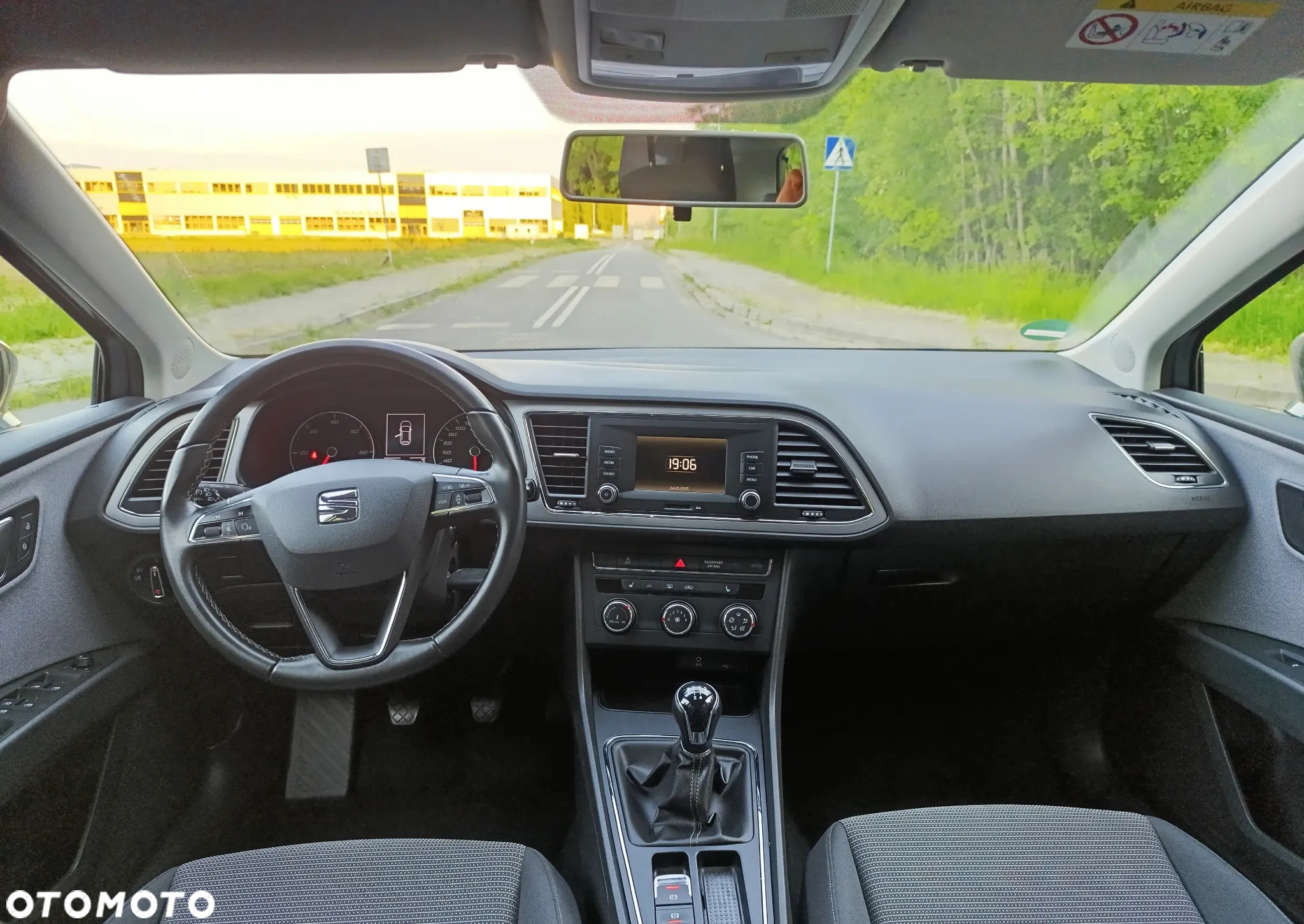 Seat Leon 1.6 TDI Style S&S - 23
